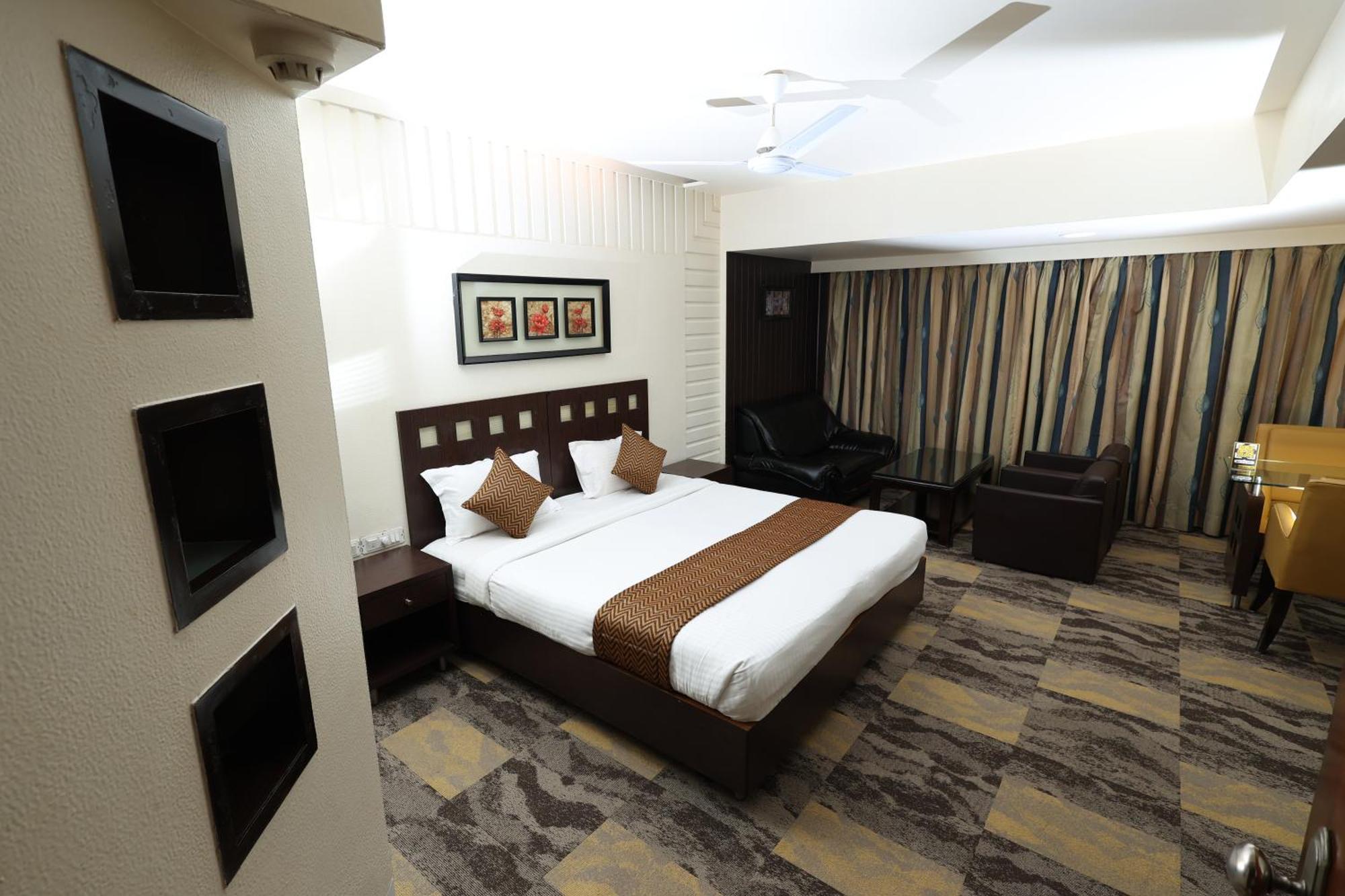 Quaint Suites Hotel & Banquet Mumbai Exterior photo